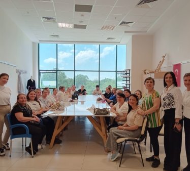 Çanakkale Biga'da gençlere Çarpana Dokuma eğitimi Verildi